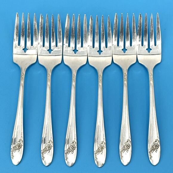 Oneida Community Tudor Plate 1946 Queen Bess II Set of 6 Salad Forks Silverplate - Picture 4 of 7